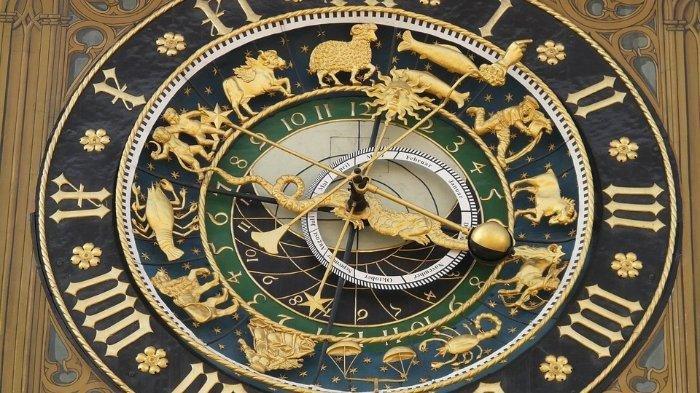 Ramalan Zodiak Karier Selasa 1 Agustus 2023: Hari Baik atau Kurang Beruntung?