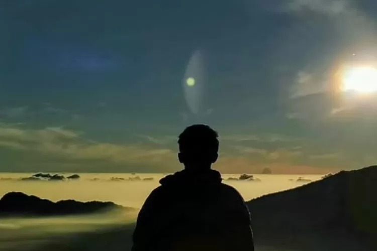 Menjelajahi Keindahan Gunung Burangrang di Jawa Barat