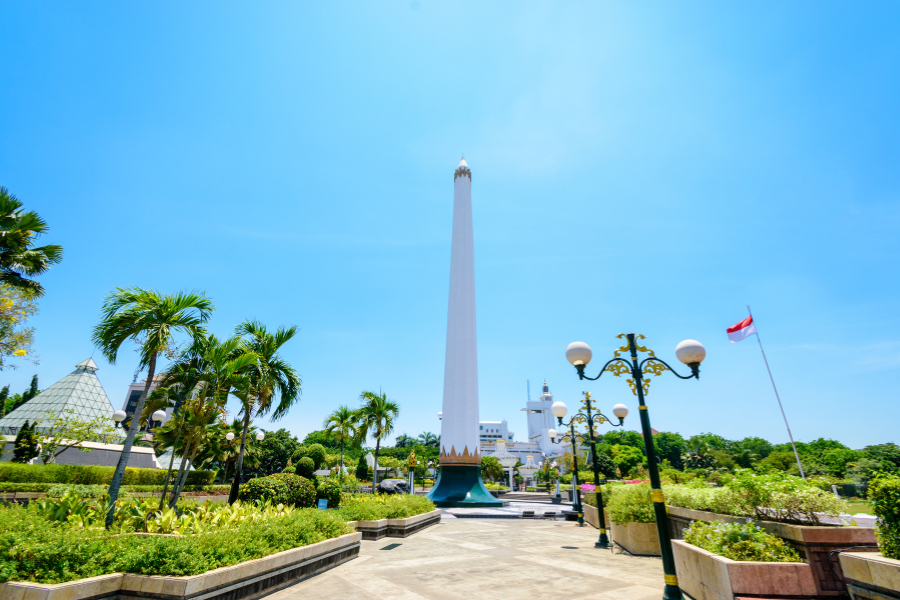 Wisata Hits di Surabaya yang Wajib Dikunjungi: Surabaya North Quay, Taman Gantung Surabaya, Kenpark, Taman Bungkul, dan Museum House of Sampoerna