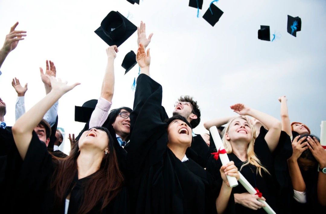 4 Jurusan Favorit Mahasiswa Indonesia untuk Kuliah di Luar Negeri